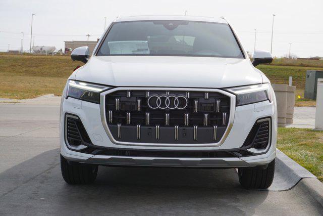 new 2025 Audi Q7 car, priced at $66,350