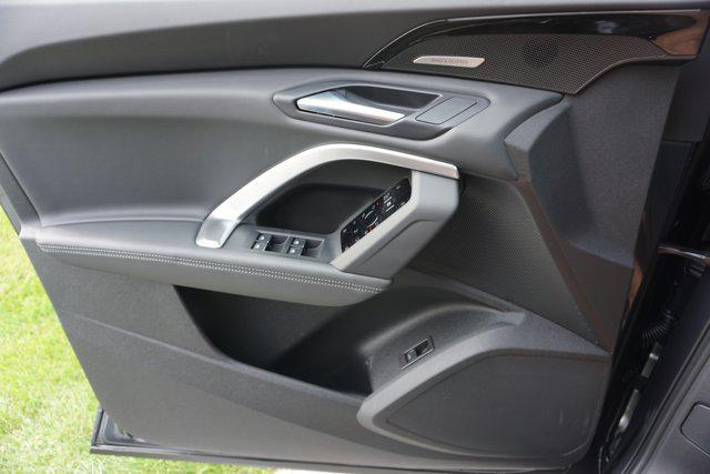 new 2025 Audi Q5 car, priced at $59,955