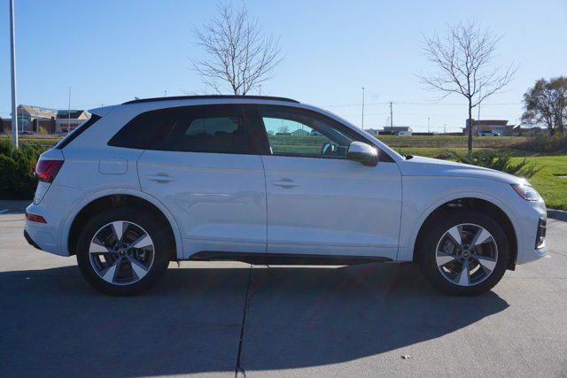 new 2025 Audi Q5 car, priced at $50,600