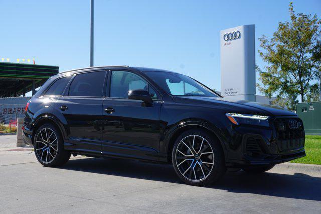 new 2025 Audi Q7 car, priced at $84,740