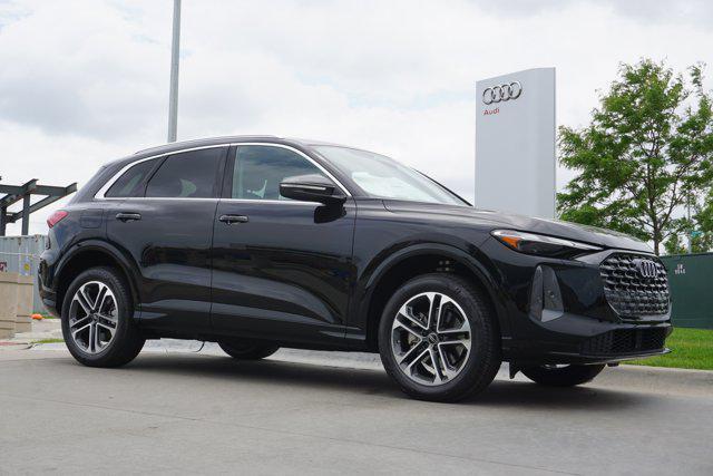 new 2025 Audi Q5 car, priced at $55,275