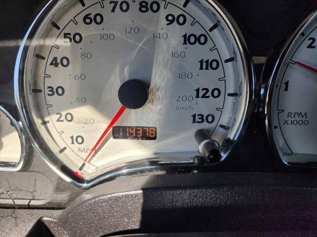used 2005 Saturn Vue car, priced at $4,450