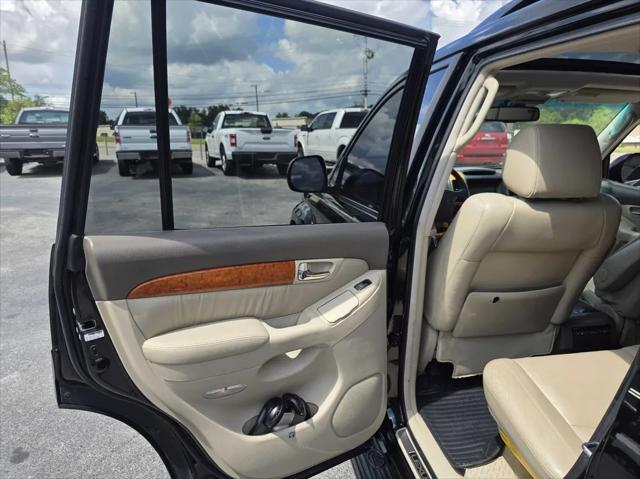 used 2007 Lexus GX 470 car, priced at $10,950