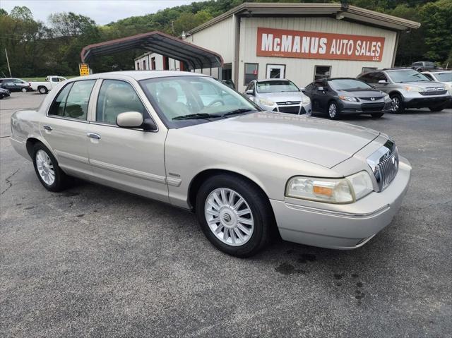 used 2009 Mercury Grand Marquis car, priced at $7,950