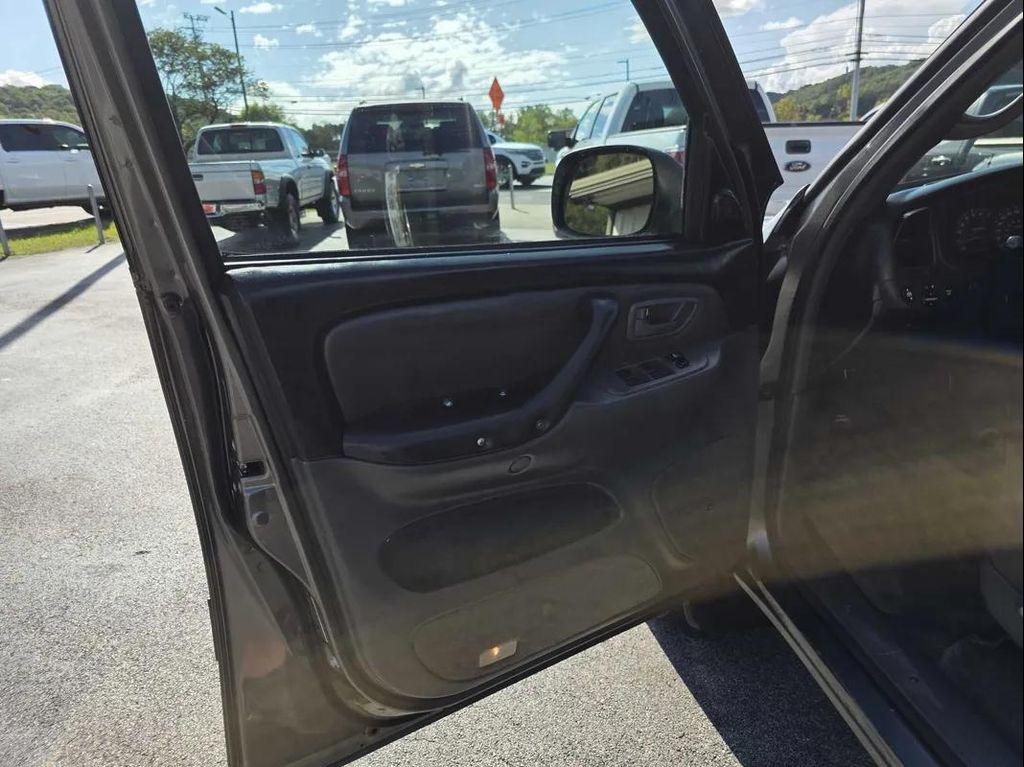 used 2005 Toyota Tundra car, priced at $9,950