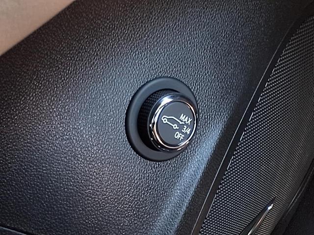 new 2025 Buick Envision car, priced at $38,245