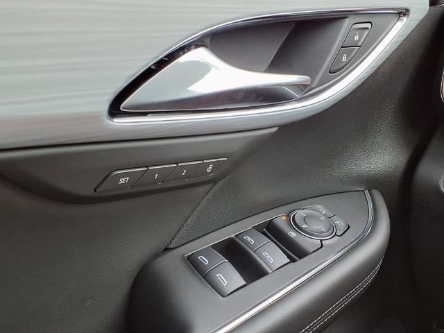 new 2025 Buick Envision car, priced at $47,595