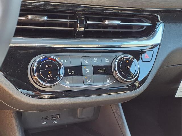 new 2025 Buick Envista car, priced at $28,720
