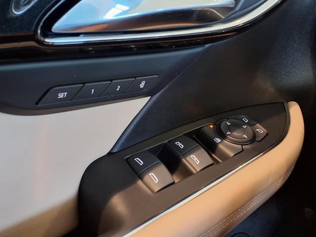 new 2025 Buick Envision car, priced at $38,740