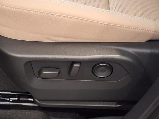 new 2025 Buick Envision car, priced at $38,740