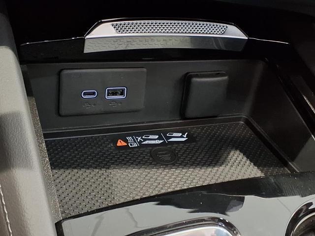 new 2025 Buick Envision car, priced at $47,595