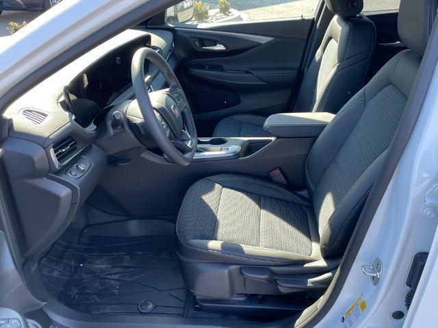 new 2025 Buick Envista car, priced at $24,835