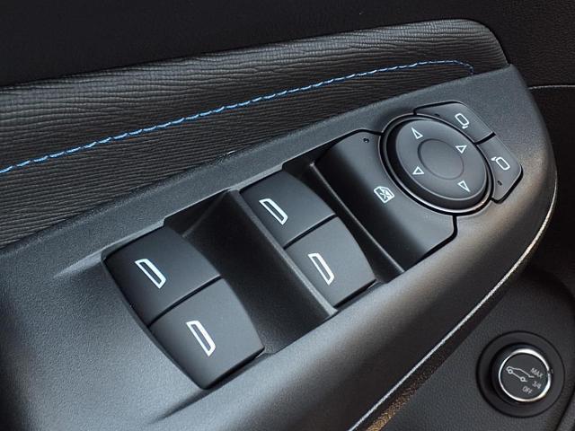 new 2025 Buick Envista car, priced at $28,570