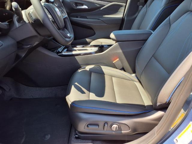 new 2025 Buick Envista car, priced at $28,720