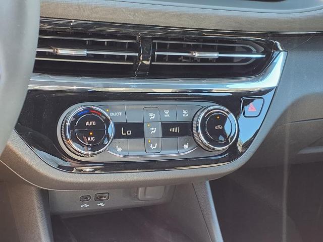 new 2025 Buick Envista car, priced at $28,720