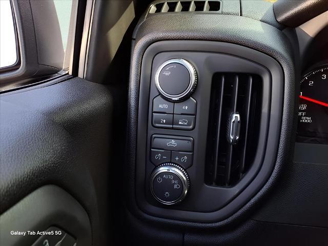 new 2026 GMC Sierra 1500 car, priced at $47,279