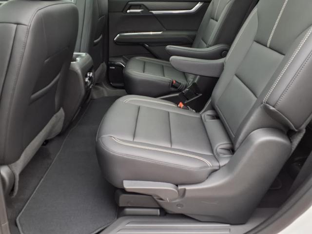 new 2025 GMC Acadia car, priced at $48,370
