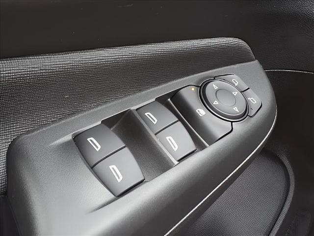 new 2025 Buick Envista car, priced at $25,206