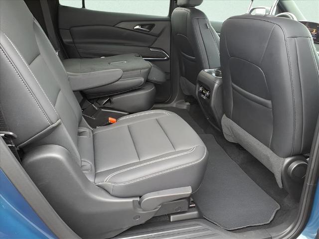 used 2025 Chevrolet Traverse car, priced at $42,950