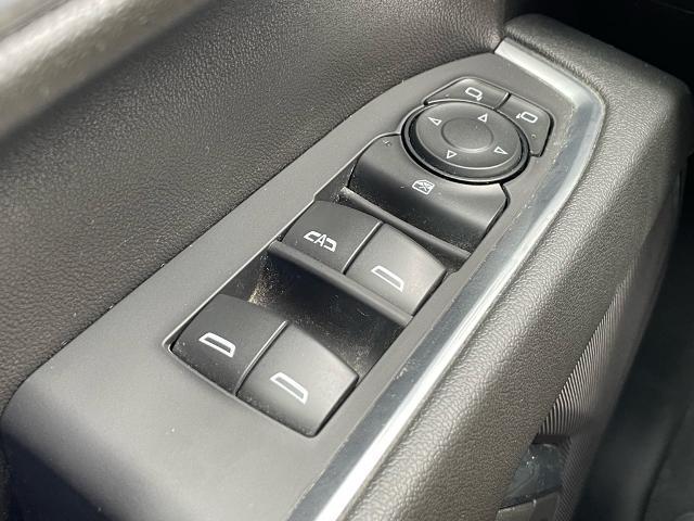 used 2024 GMC Sierra 1500 car, priced at $40,450