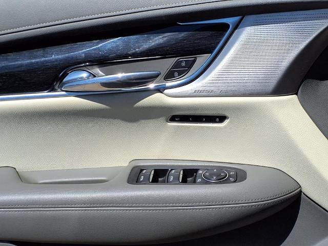 used 2021 Cadillac XT6 car, priced at $27,900