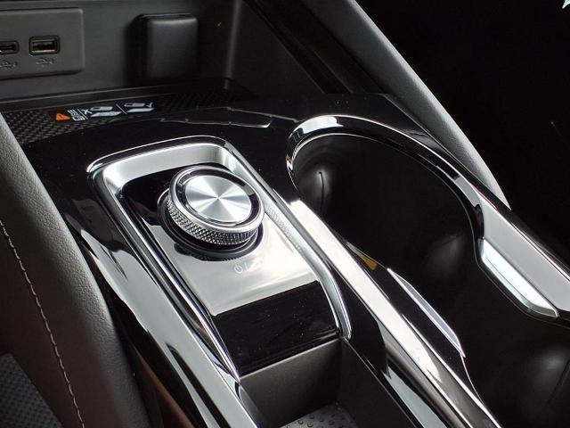 new 2025 Buick Envision car, priced at $46,095