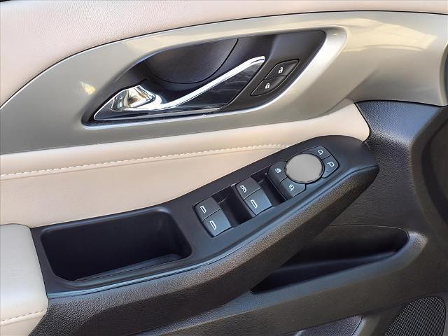 used 2022 Chevrolet Traverse car, priced at $32,950