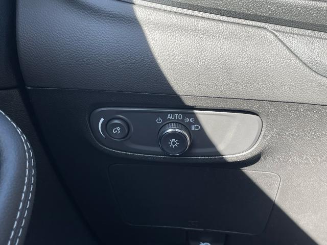 new 2025 Buick Encore GX car, priced at $28,065