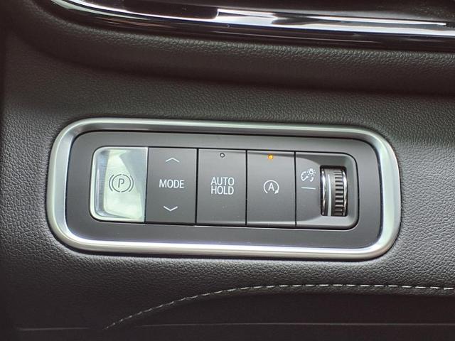 used 2025 Buick Enclave car, priced at $48,900