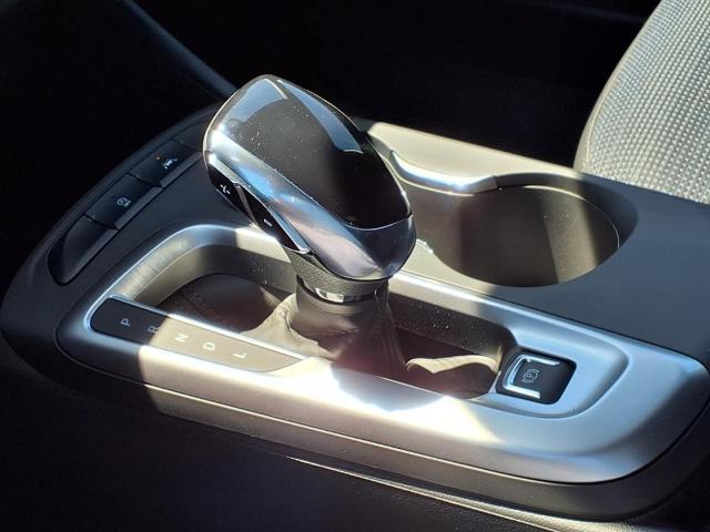new 2025 Buick Envista car, priced at $26,230
