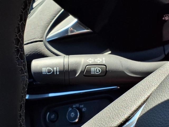 new 2025 Buick Envista car, priced at $24,718