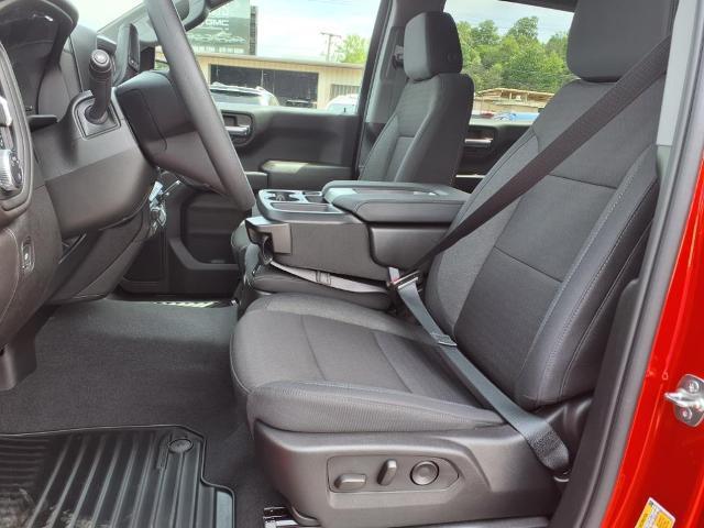 new 2025 GMC Sierra 1500 car, priced at $52,890