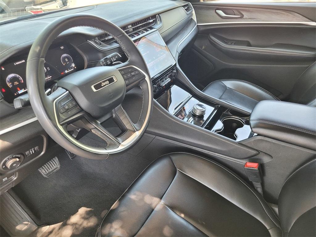 used 2023 Jeep Grand Cherokee car, priced at $30,981