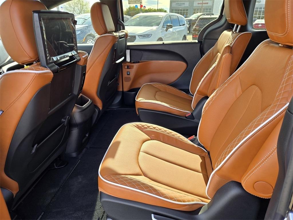 new 2026 Chrysler Pacifica car, priced at $60,255