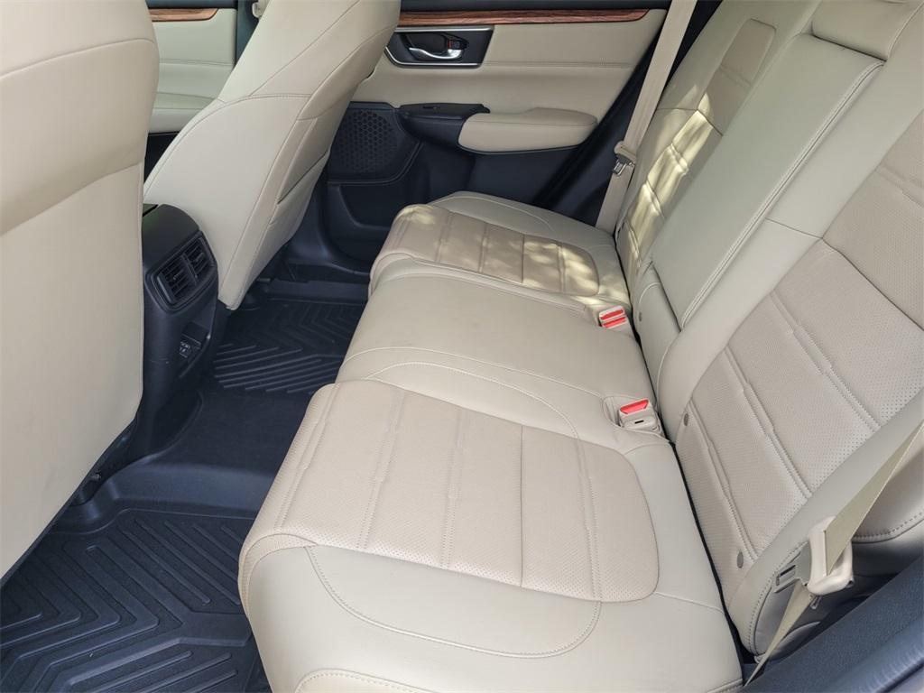 used 2022 Honda CR-V car, priced at $30,999