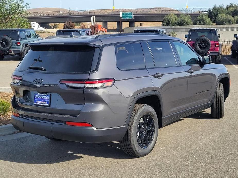 new 2025 Jeep Grand Cherokee L car, priced at $48,025