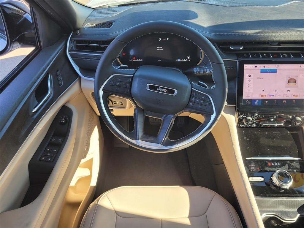 new 2025 Jeep Grand Cherokee car, priced at $47,895