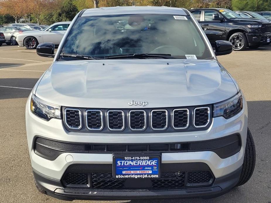 new 2025 Jeep Compass car