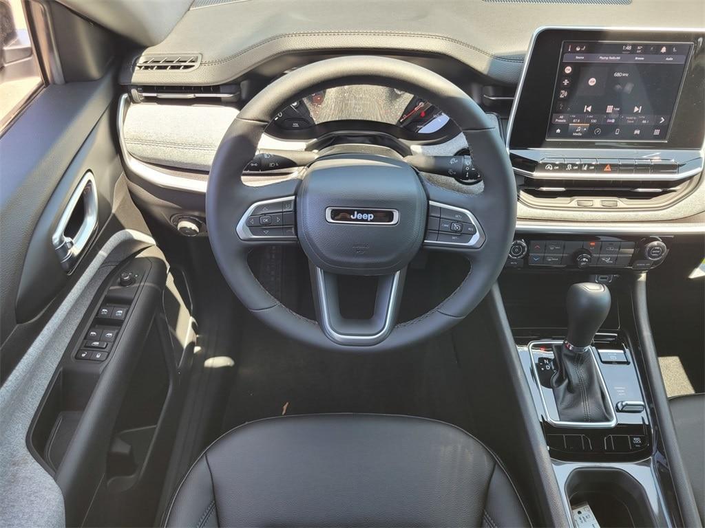 new 2025 Jeep Compass car, priced at $30,165