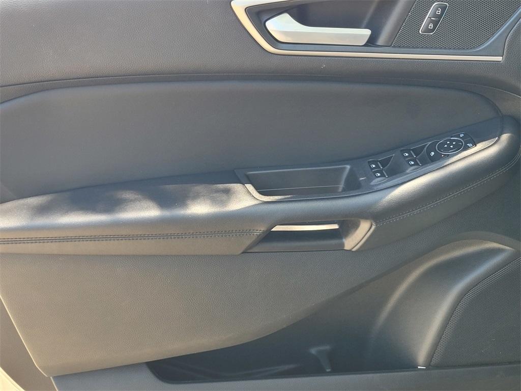used 2023 Ford Edge car, priced at $24,891