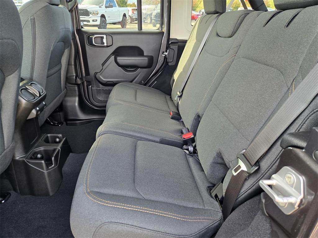 new 2026 Jeep Wrangler car, priced at $57,620