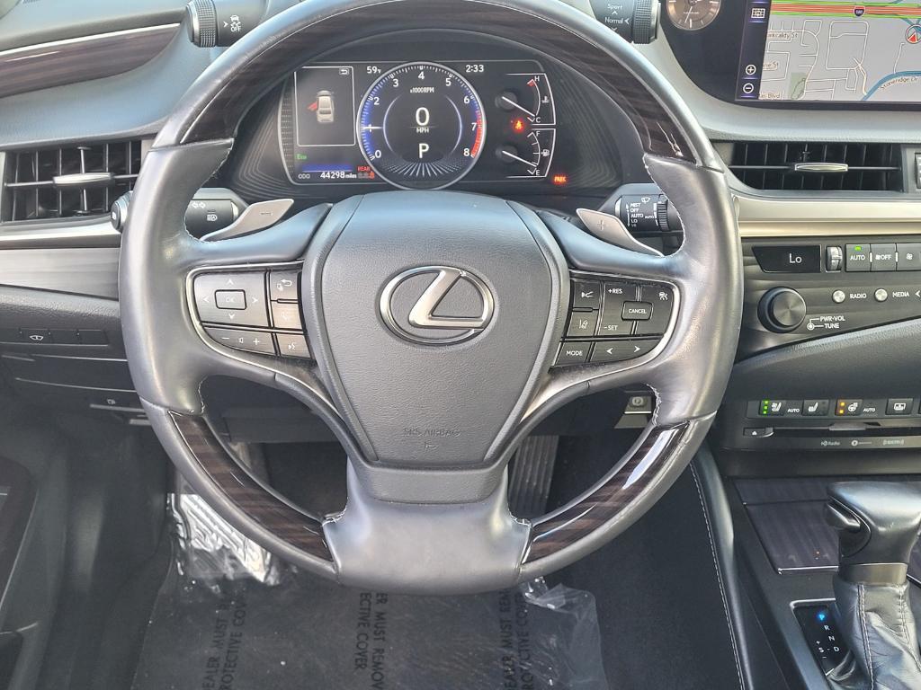 used 2019 Lexus ES 350 car, priced at $30,489