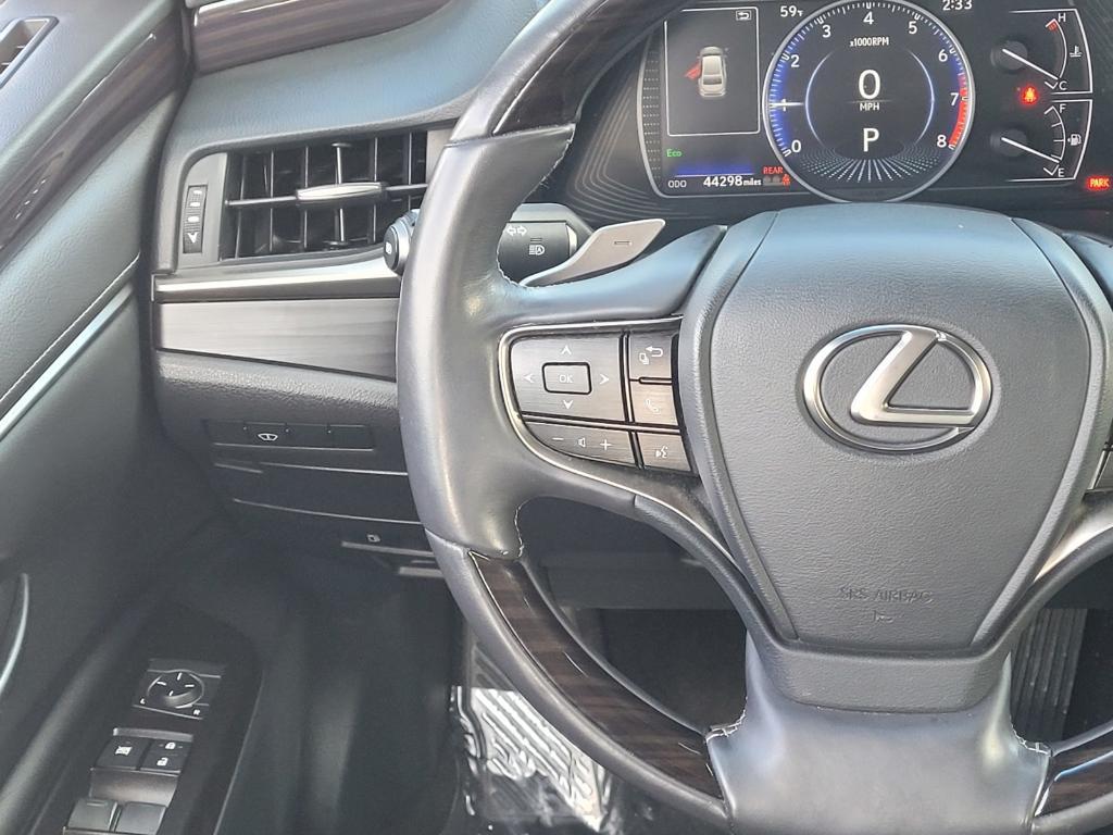 used 2019 Lexus ES 350 car, priced at $30,489