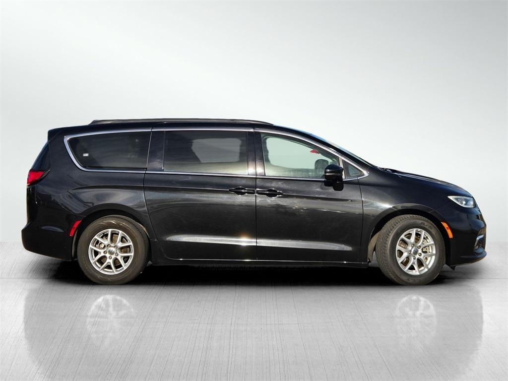 used 2022 Chrysler Pacifica car, priced at $25,394