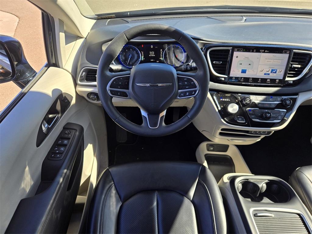 used 2024 Chrysler Pacifica car, priced at $36,809