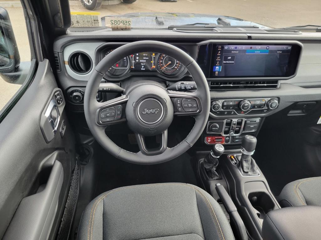new 2025 Jeep Wrangler car, priced at $51,288