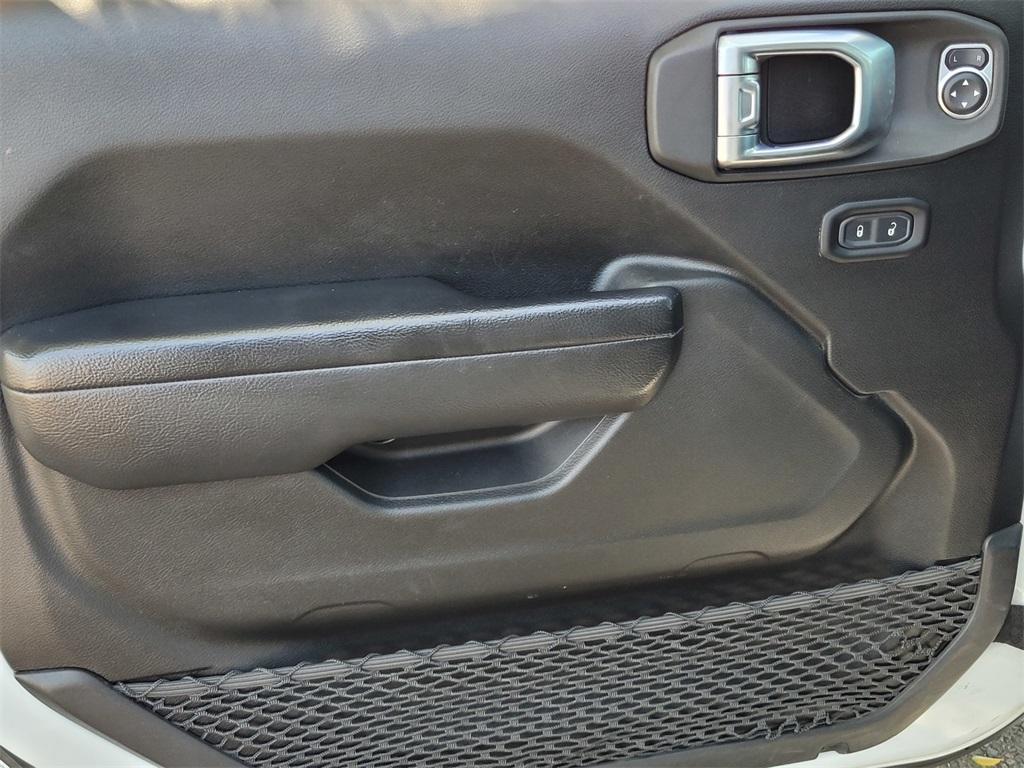 used 2023 Jeep Gladiator car, priced at $30,891