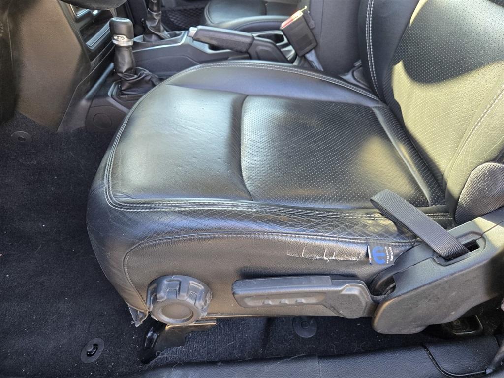 used 2021 Jeep Wrangler Unlimited car, priced at $32,199