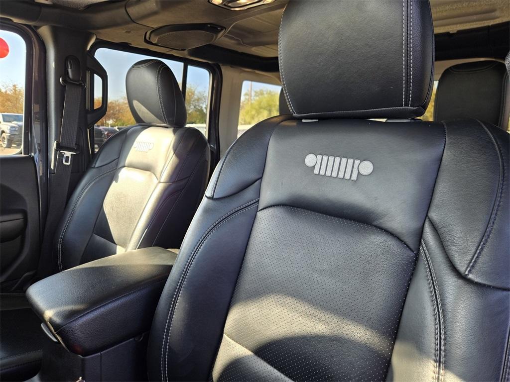 used 2021 Jeep Wrangler Unlimited car, priced at $32,199
