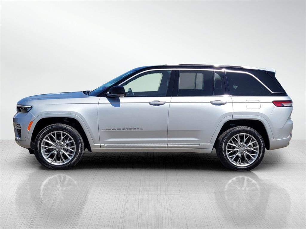 used 2022 Jeep Grand Cherokee car, priced at $49,888
